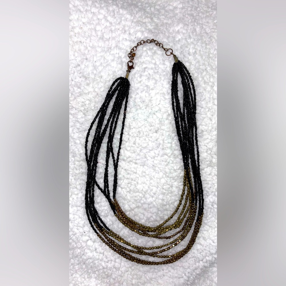 BEADED NECKLACE